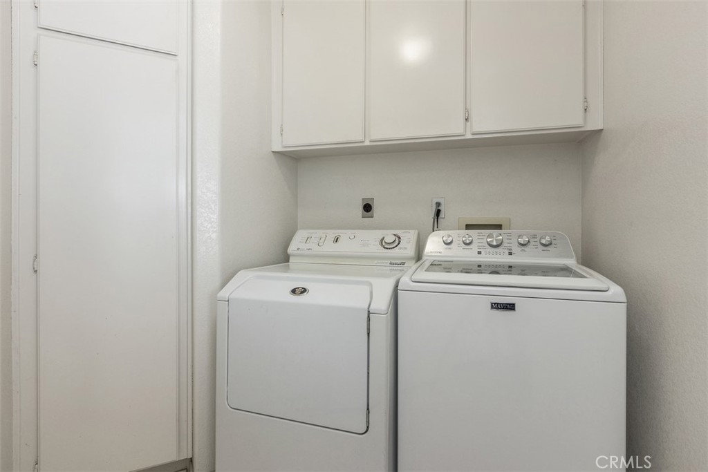 4933 Lake Shore Court Property Photo 27