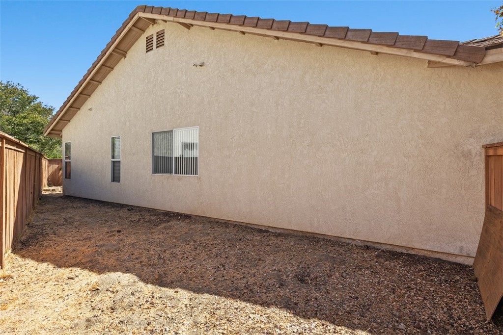 4933 Lake Shore Court Property Photo 30