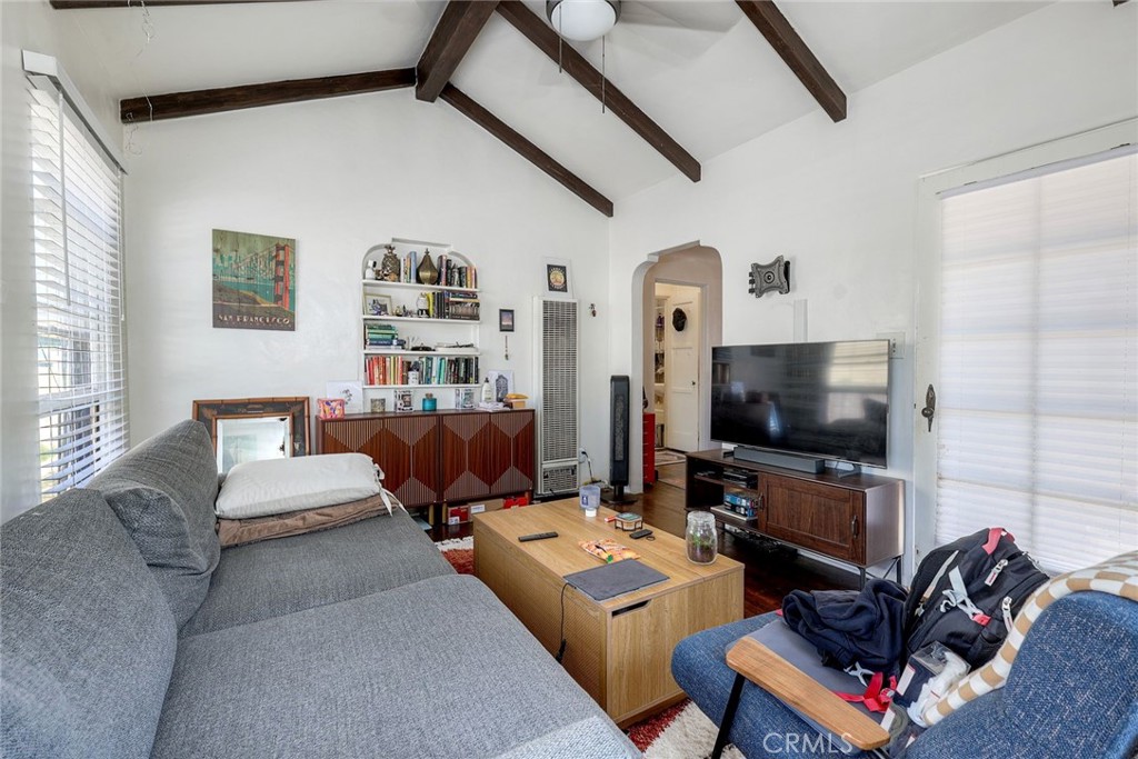 4918 4920 Del Monte Avenue Property Photo 8