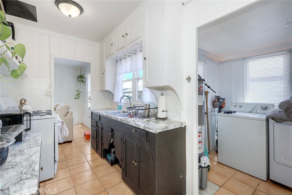 4918 4920 Del Monte Avenue Property Photo 28