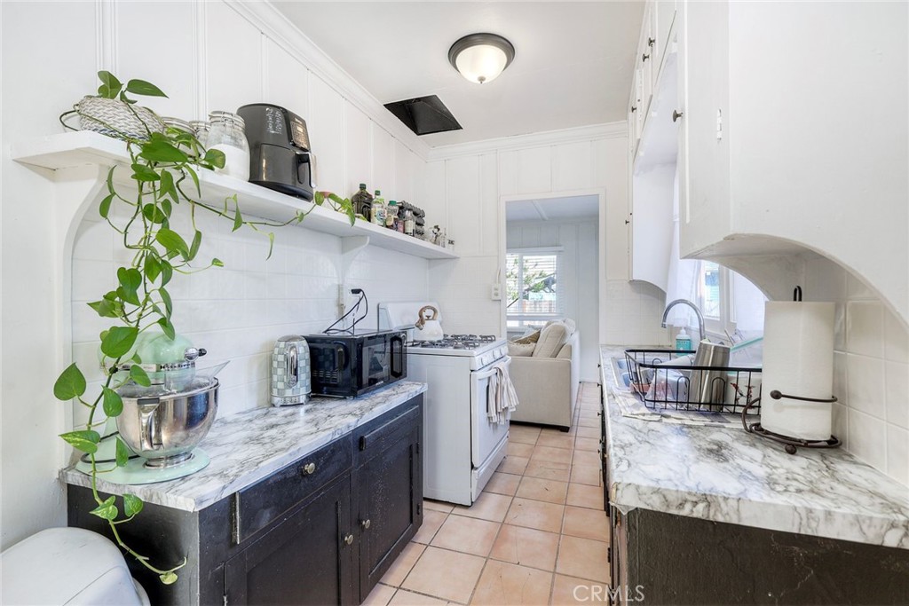 4918 4920 Del Monte Avenue Property Photo 30
