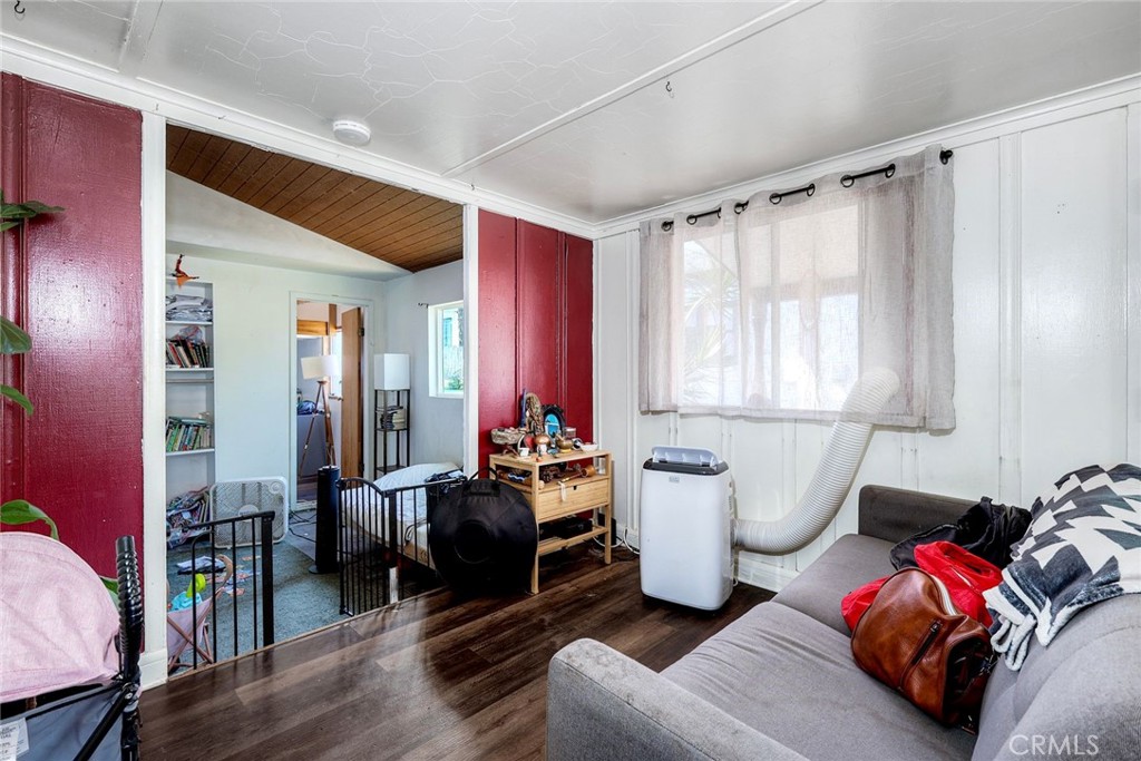 4918 4920 Del Monte Avenue Property Photo 39