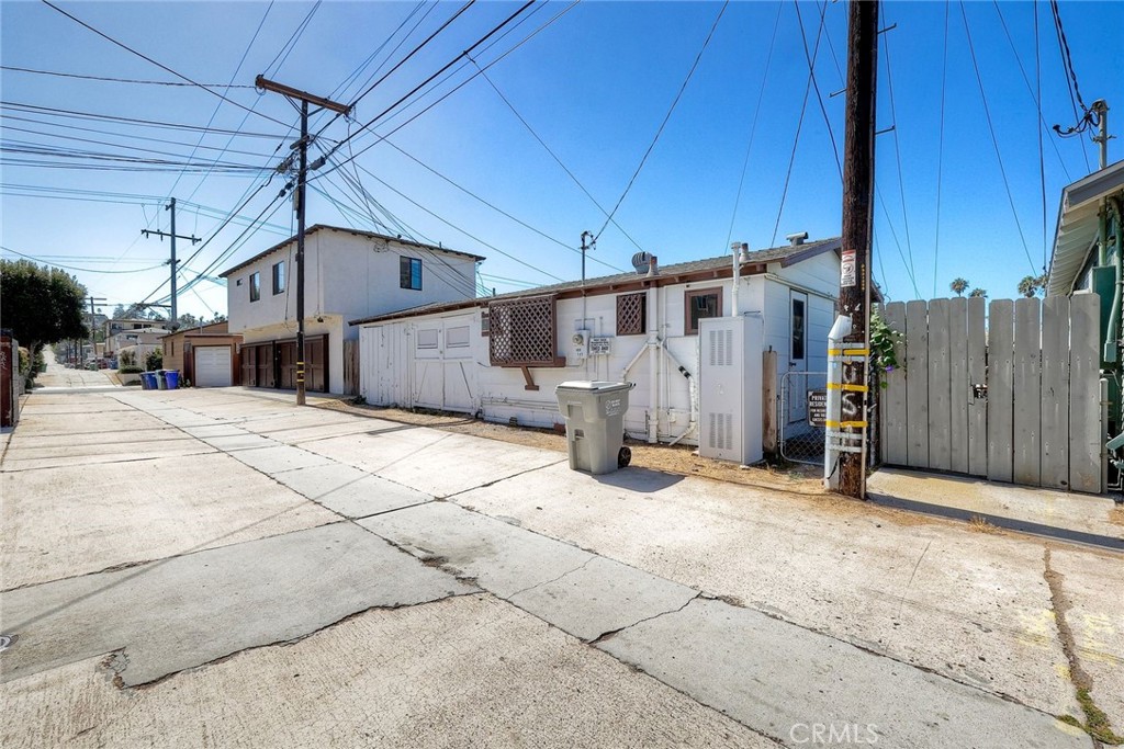 4918 4920 Del Monte Avenue Property Photo 50