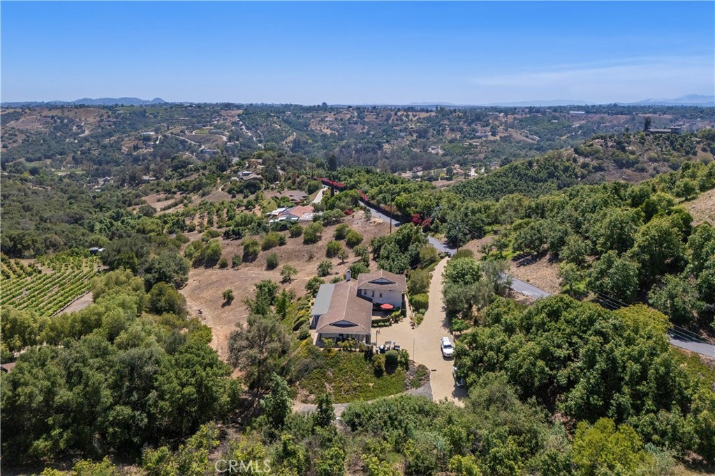 3237 Canonita Drive Property Photo 11