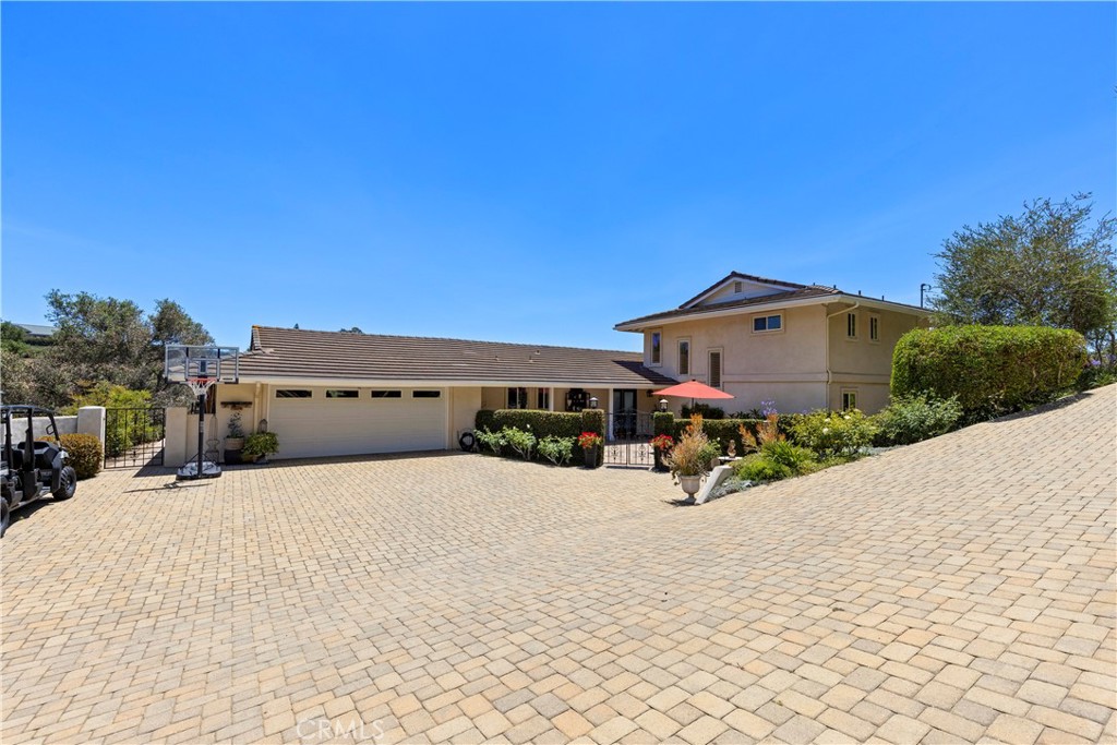 3237 Canonita Drive Property Photo 44