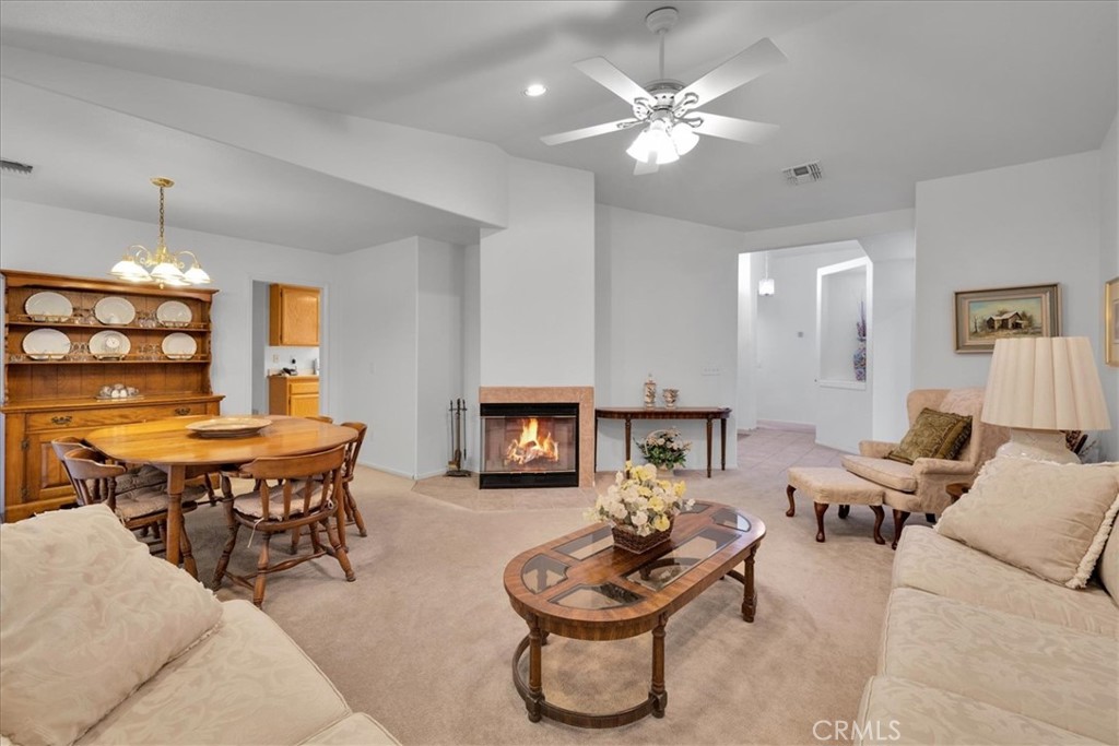 58370 Mountain View Property Photo 4