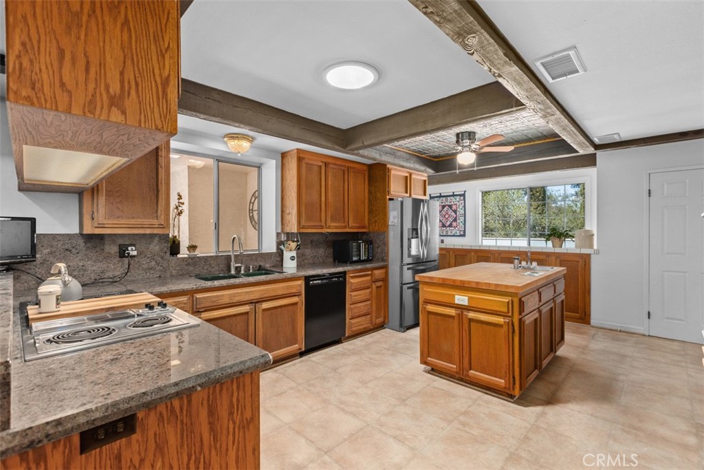 1619 Ranchwood Lane Property Photo 10