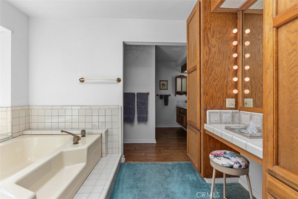 1619 Ranchwood Lane Property Photo 32