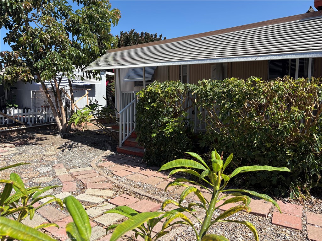 76 Shirle Lane Property Photo 3