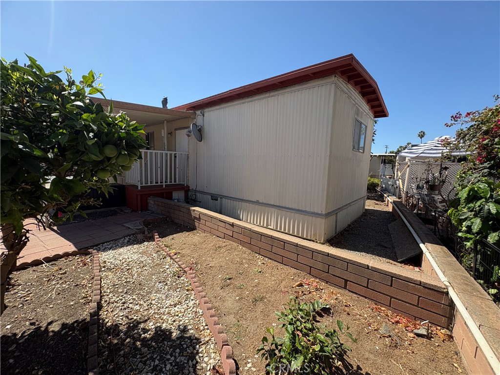 76 Shirle Lane Property Photo 4