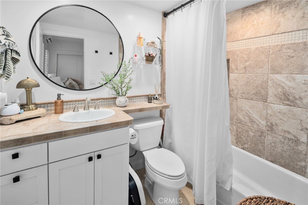 720 3rd Property Photo 14