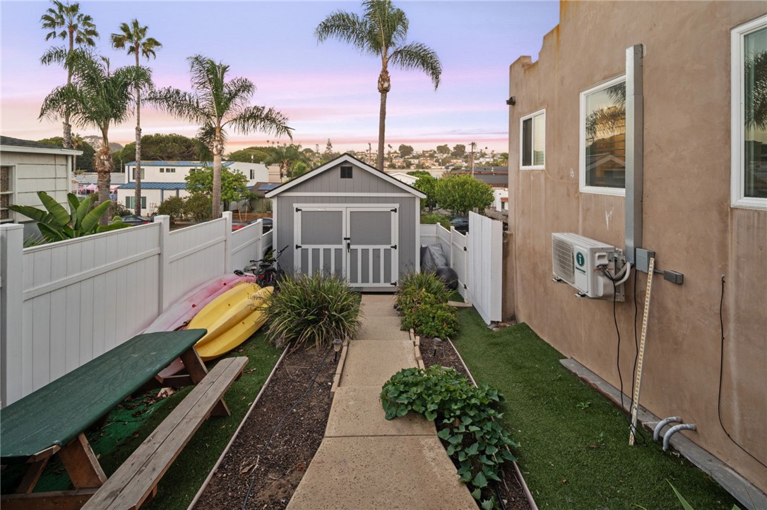 720 3rd Property Photo 18