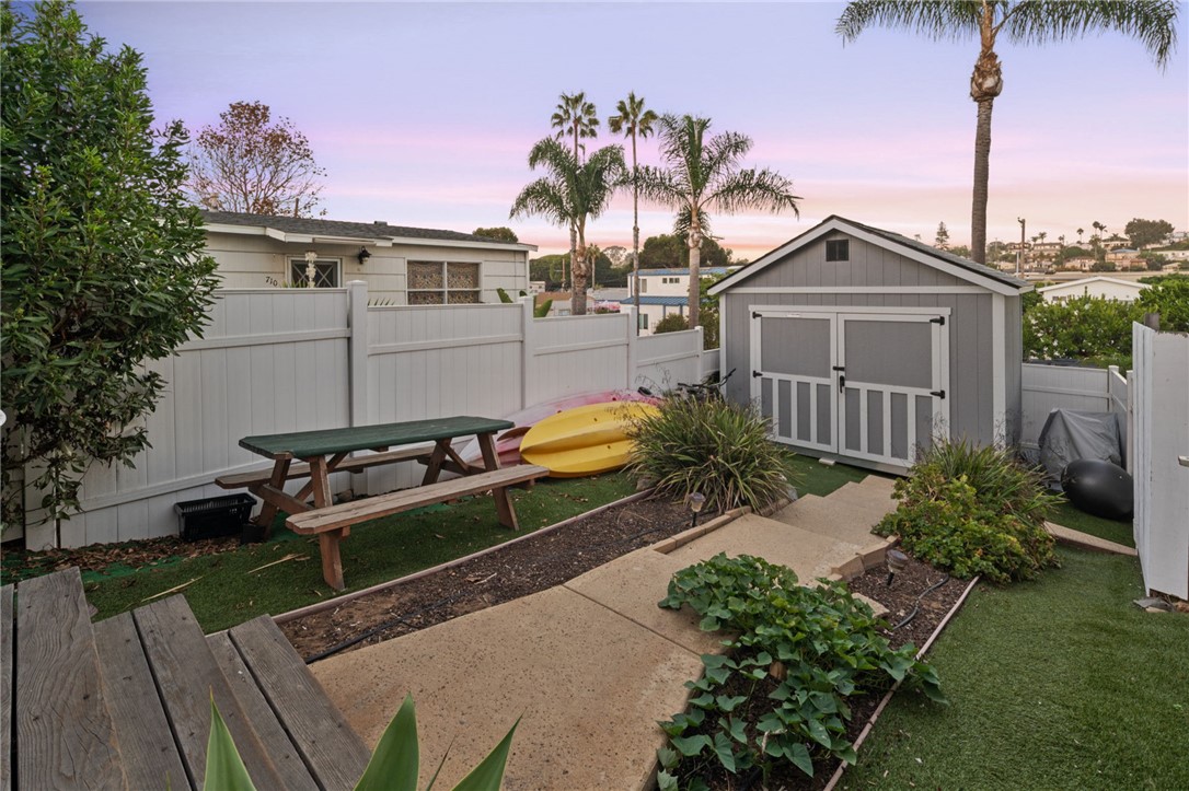 720 3rd Property Photo 19