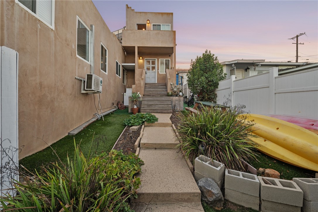 720 3rd Property Photo 20