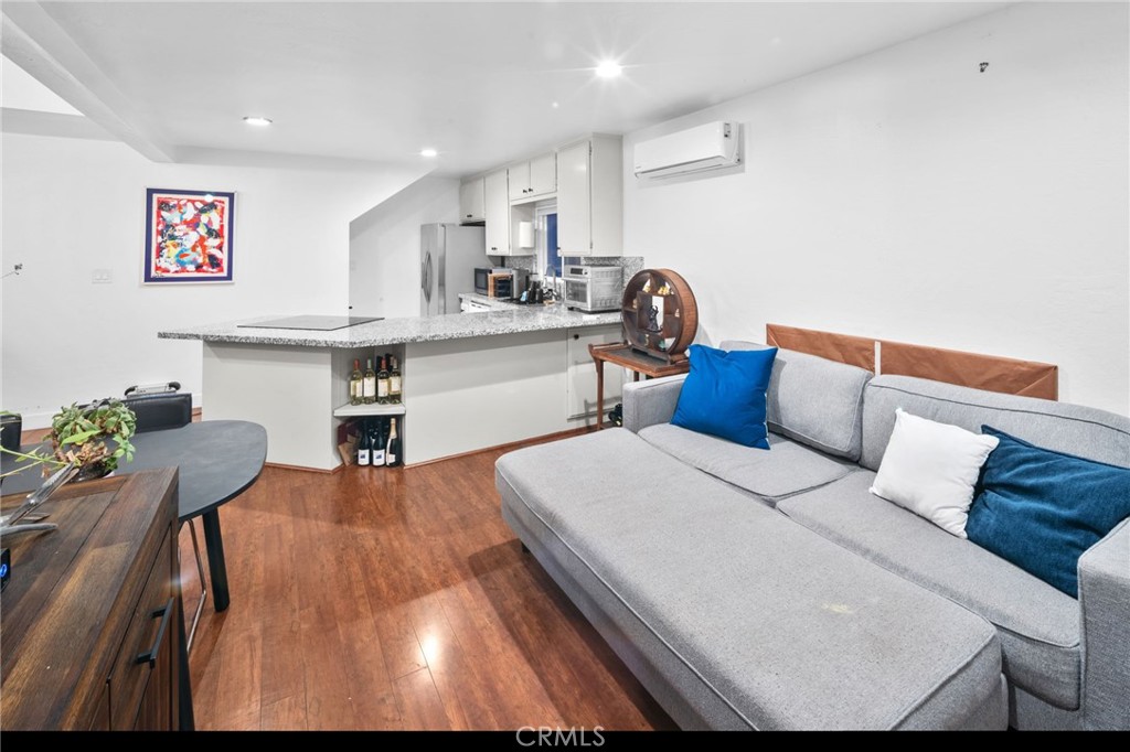 720 3rd Property Photo 21