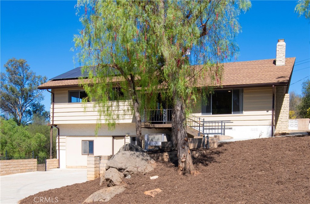 30856 Hillview Property Photo 3
