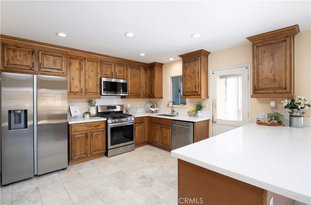 30856 Hillview Property Photo 12