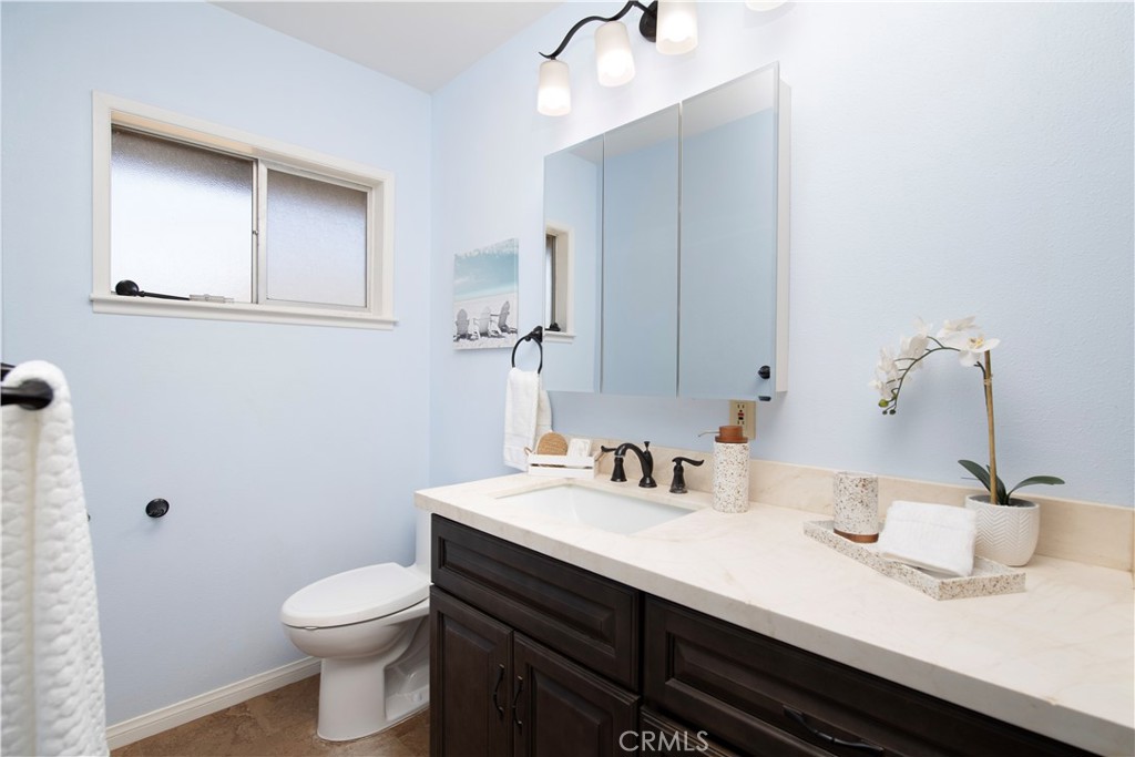 30856 Hillview Property Photo 19