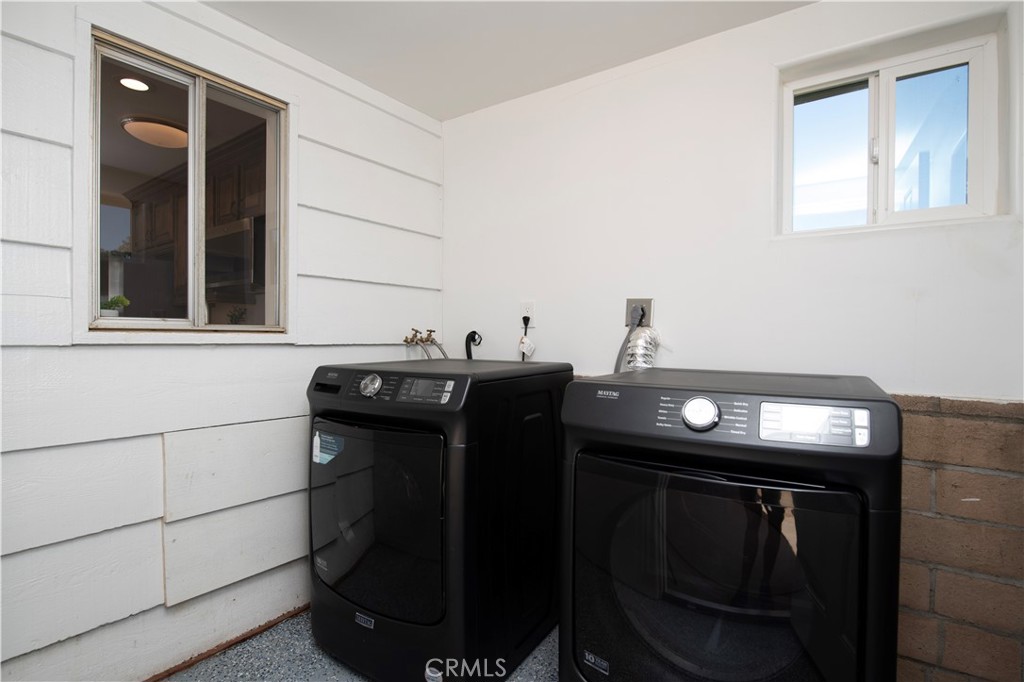 30856 Hillview Property Photo 24