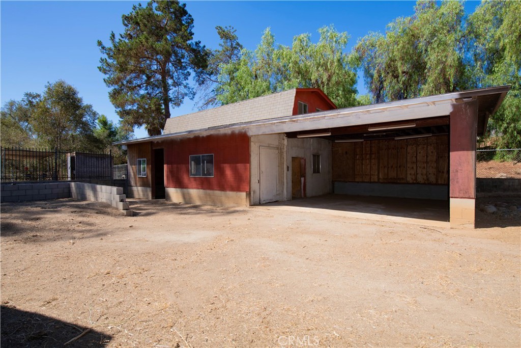 30856 Hillview Property Photo 34