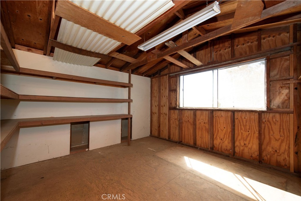 30856 Hillview Property Photo 38