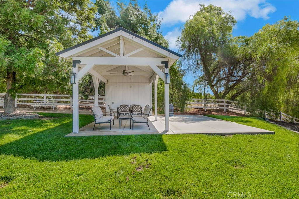 41190 Camino Norte Property Photo 5