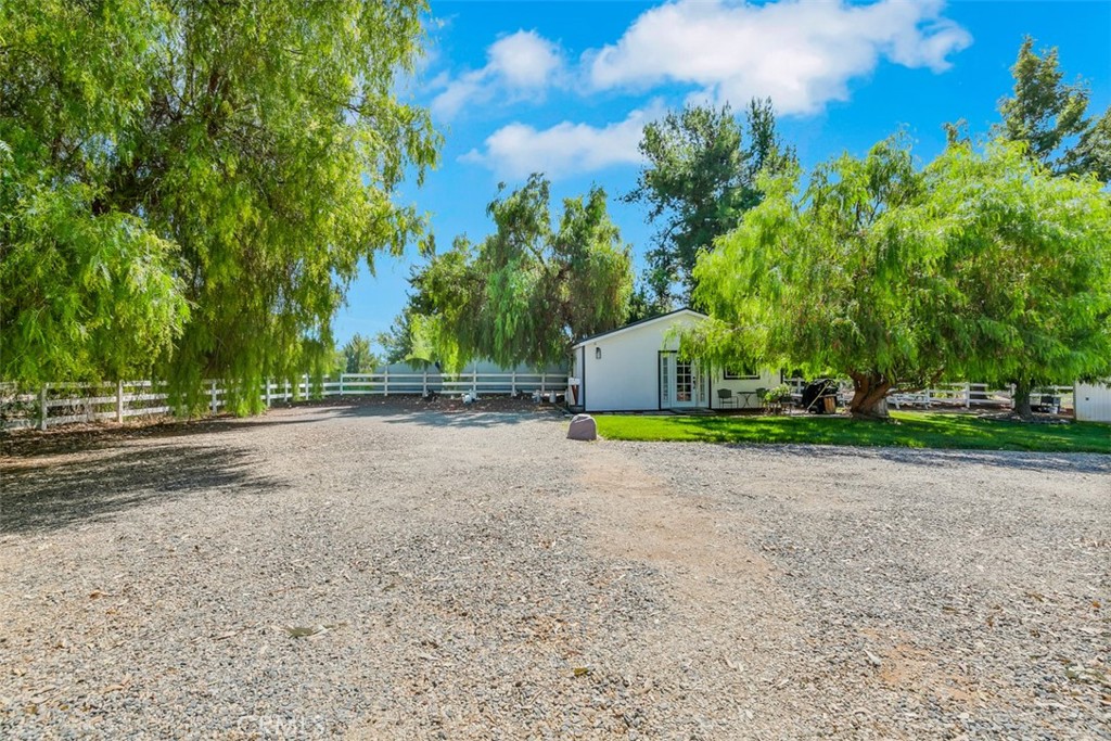 41190 Camino Norte Property Photo 13