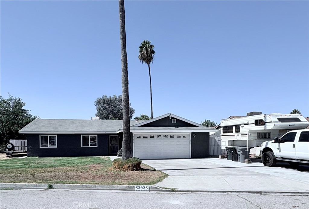 33833 Amberton Property Photo 1