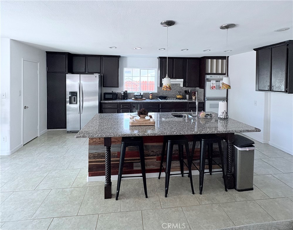 33833 Amberton Property Photo 4