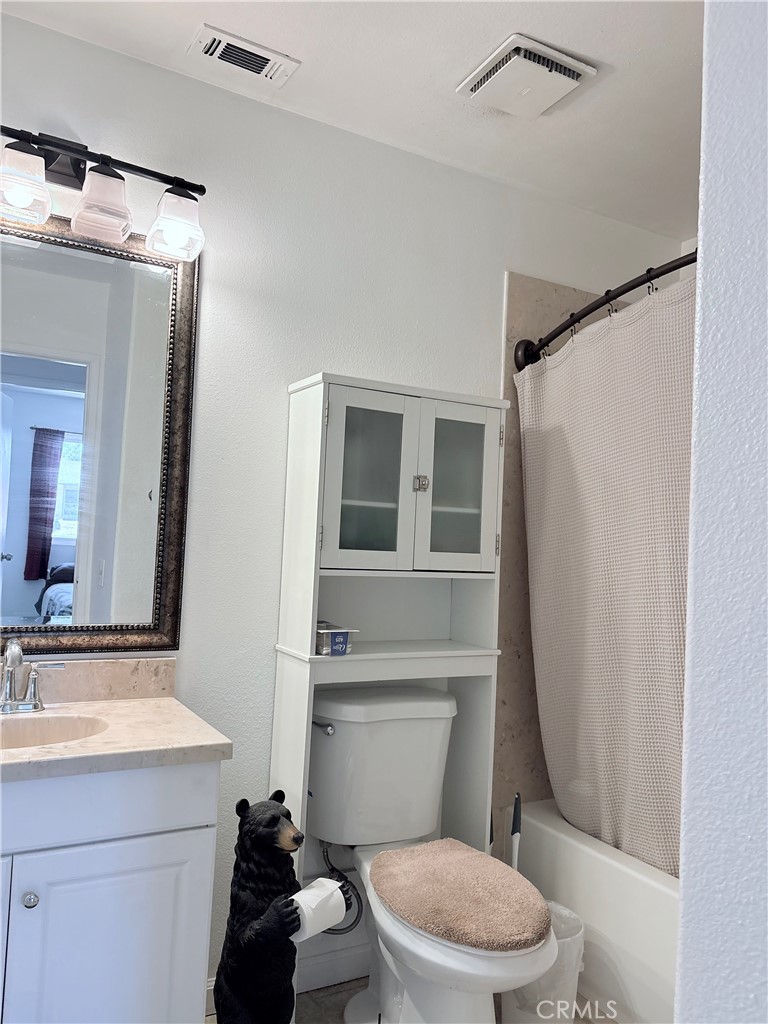 33833 Amberton Property Photo 13