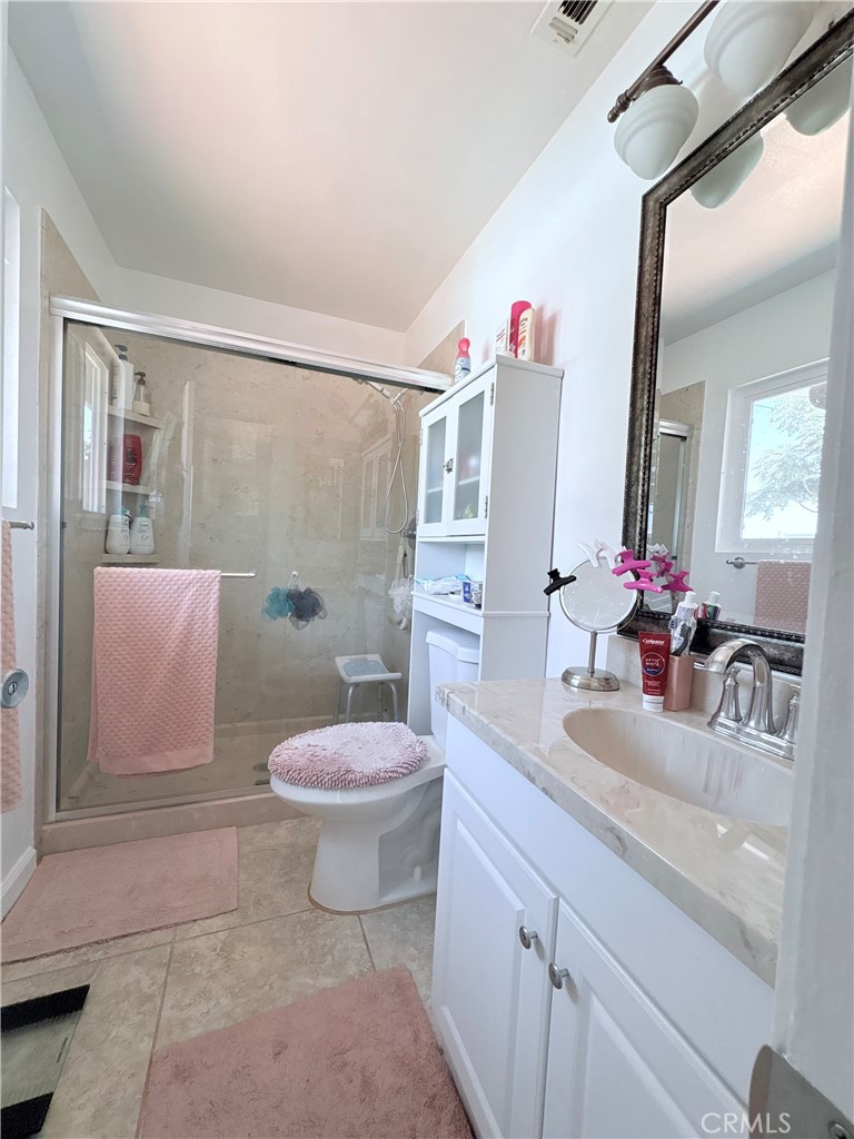 33833 Amberton Property Photo 18