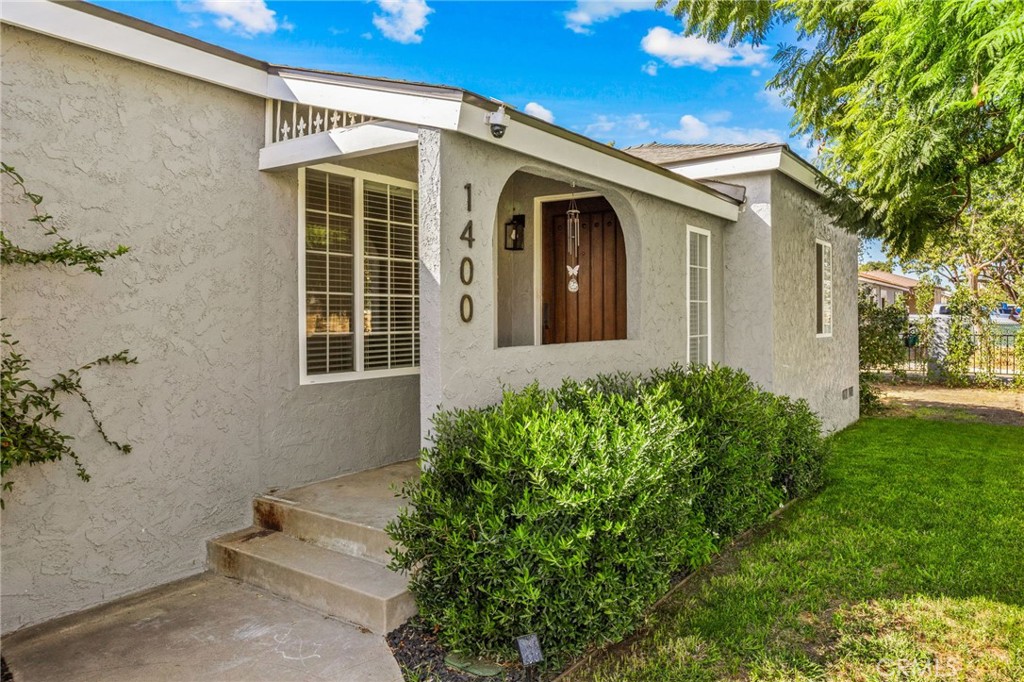 1400 Skyline Property Photo 1