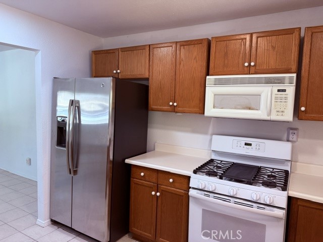 2847 Annette Property Photo 8