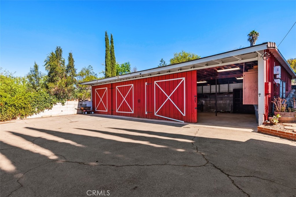 1860 S Juniper S Property Photo 25