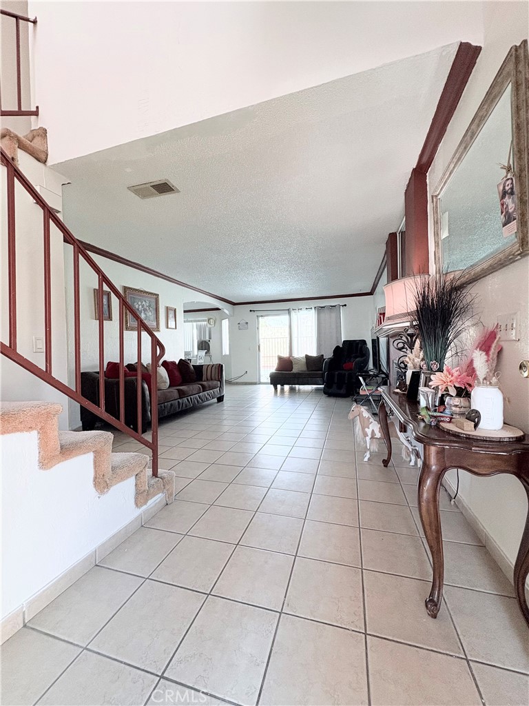 22898 Pahute Property Photo 6