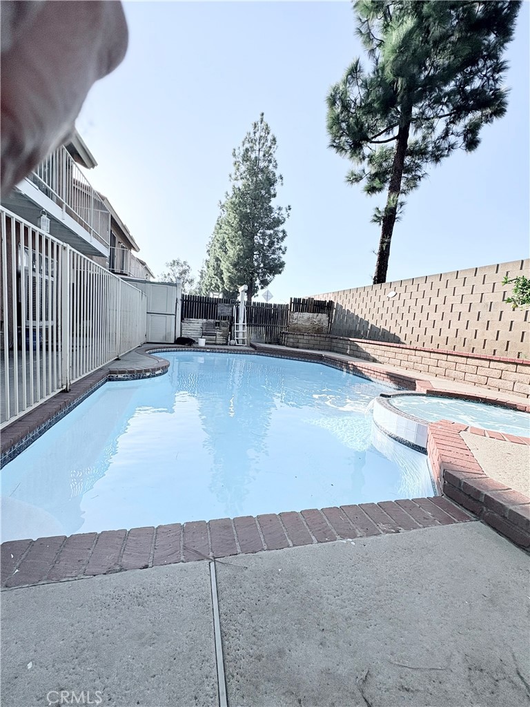 22898 Pahute Property Photo 9
