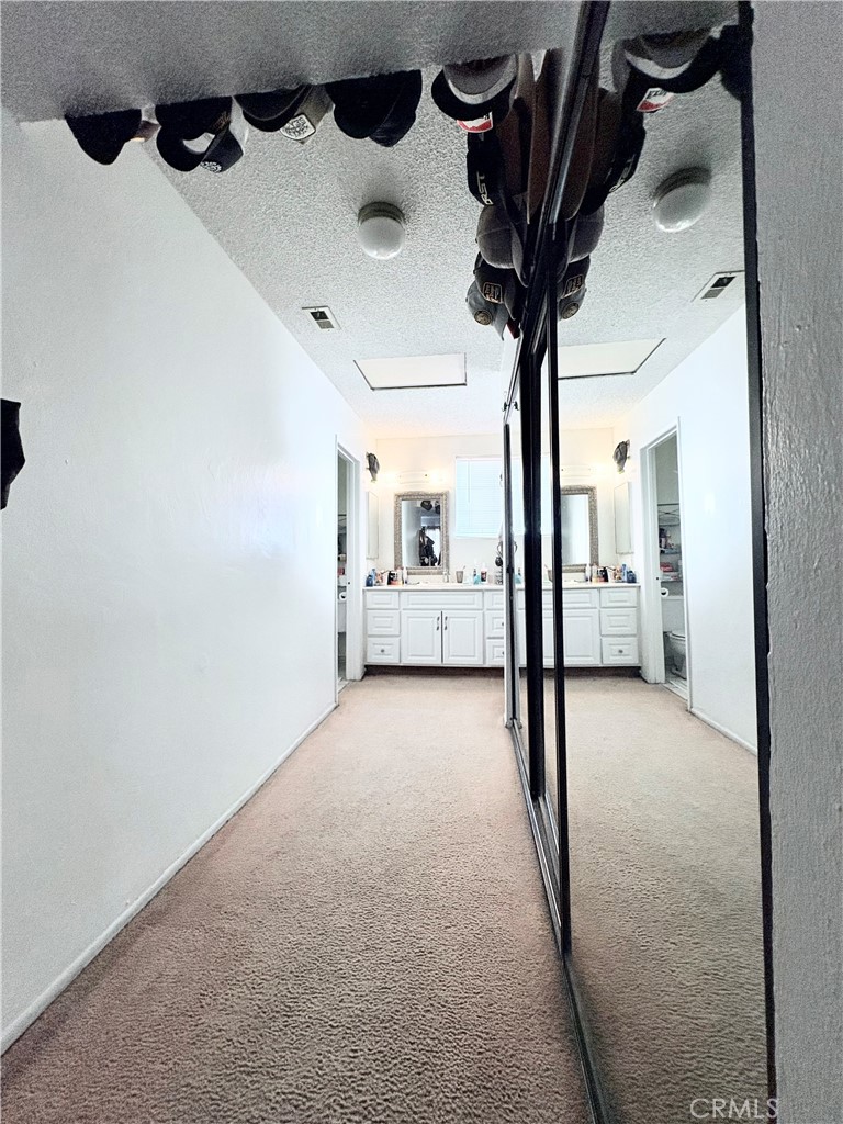 22898 Pahute Property Photo 16