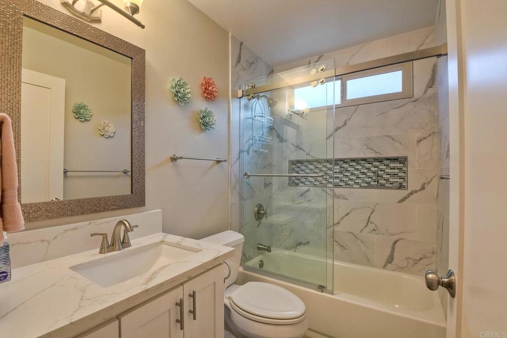 263 San Dimas Property Photo 10