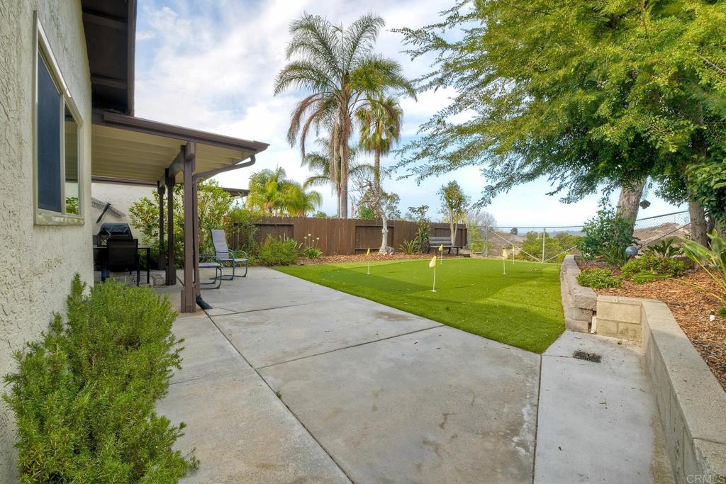 263 San Dimas Property Photo 14