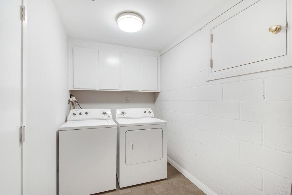 816 818 Viva Court Property Photo 22
