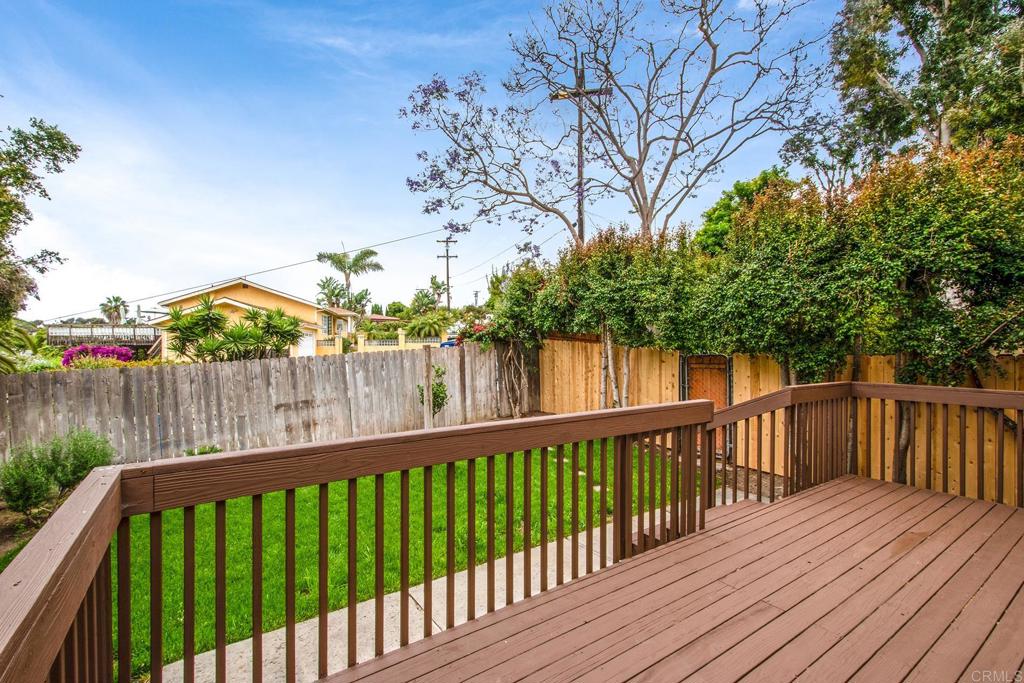816 818 Viva Court Property Photo 27
