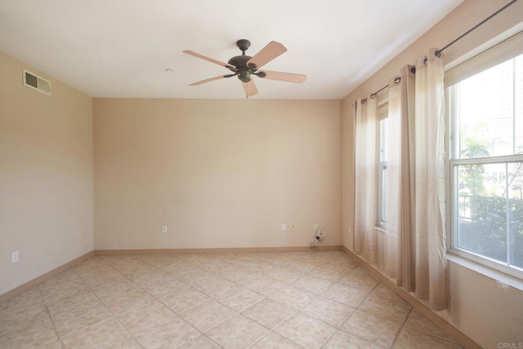 301 W G Street 301 Property Photo 11