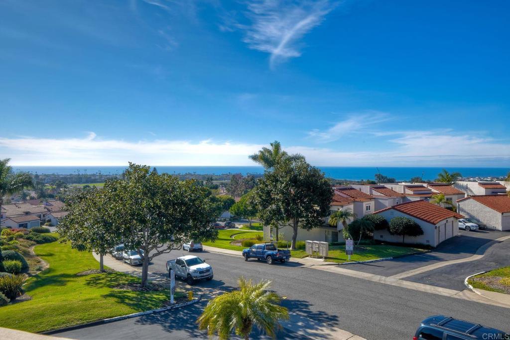 6675 Paseo Del Norte B Property Photo 4