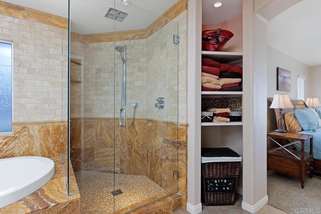 6963 Tradewinds Drive Property Photo 27