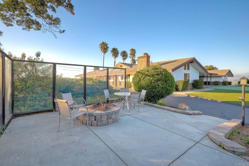 576 Camino De La Cima Property Photo 47