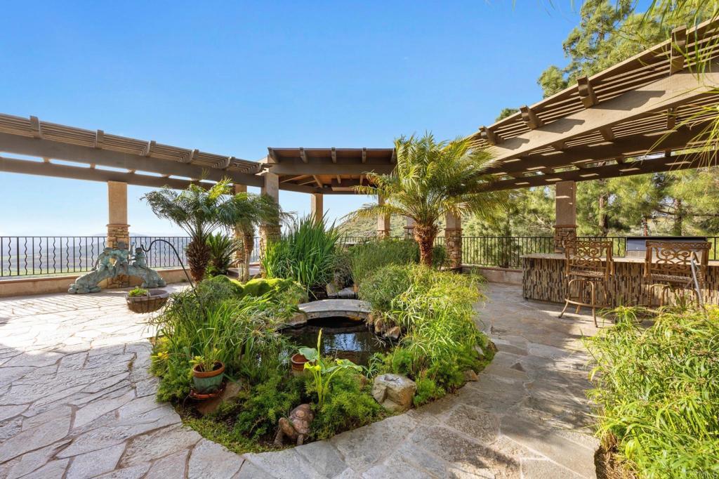 14817 Highland Valley Road Property Photo 12