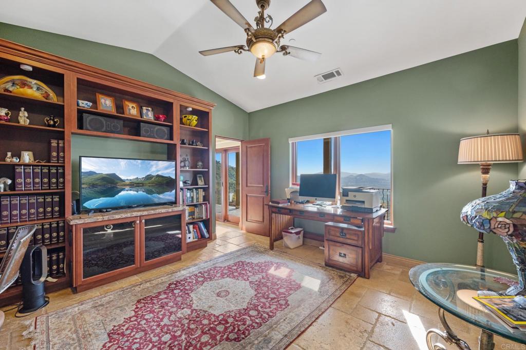 14817 Highland Valley Road Property Photo 43