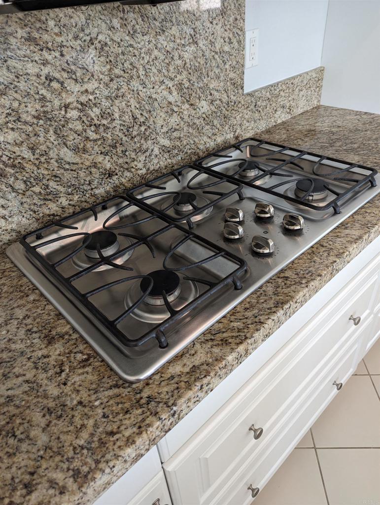 37604 River Oats Property Photo 8