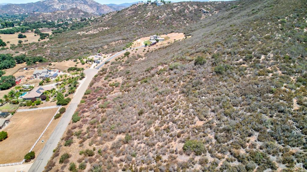 Tombill Road Property Photo 2