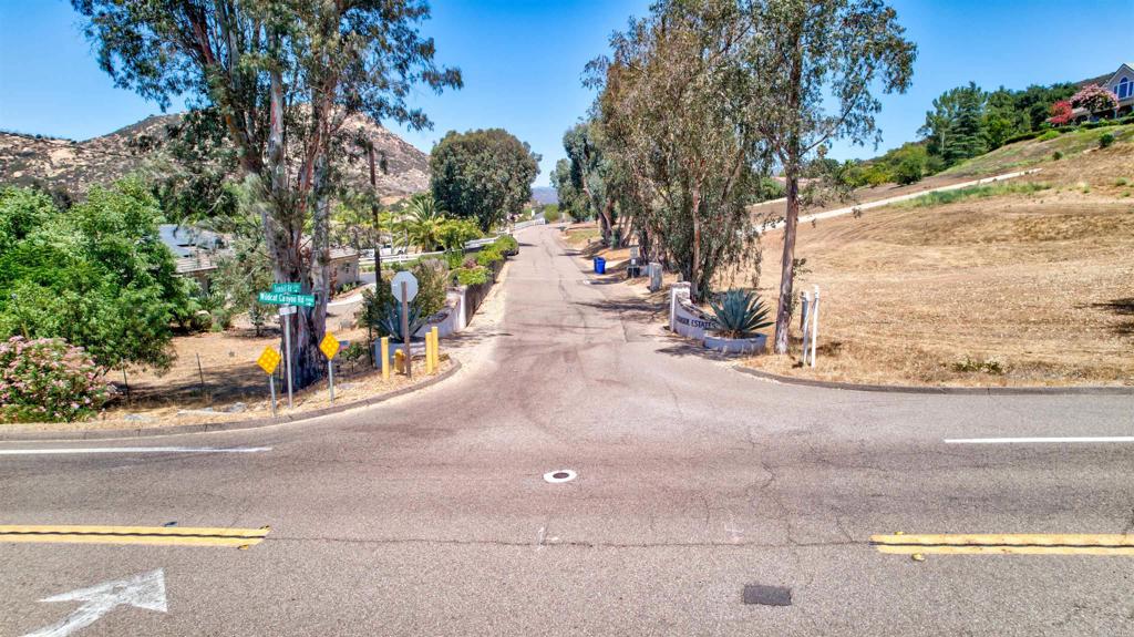 Tombill Road Property Photo 11